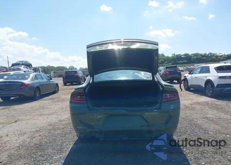 2018 Dodge Charger Gt Awd z USA, uszkodzony, nr VIN 2C3CDXJG6JH274469